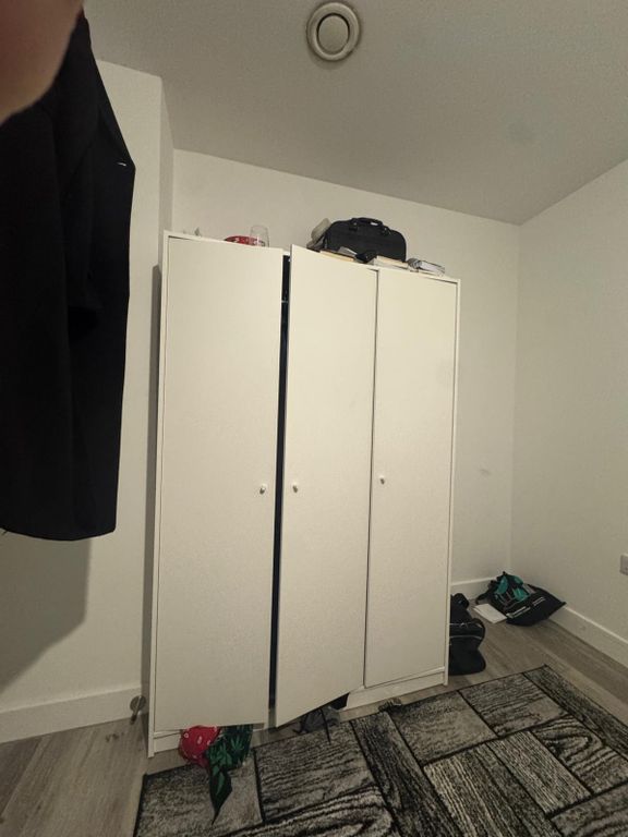 Property photo 3 of 5 Gallery