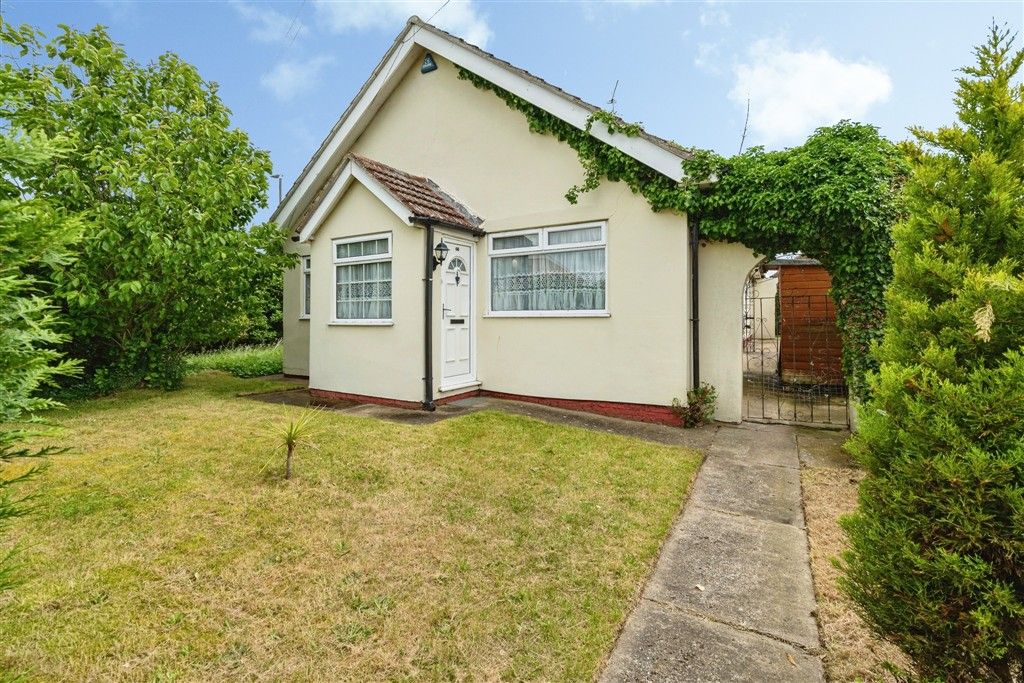 Property photo 1 of 5