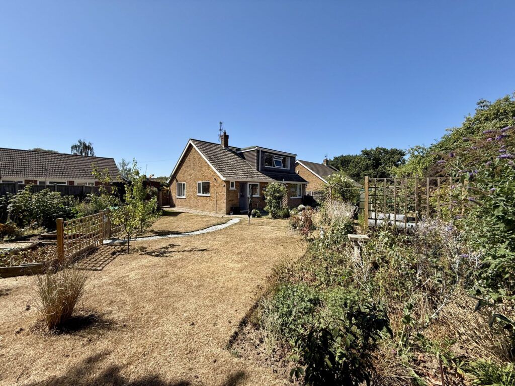 Property photo 2 of 41