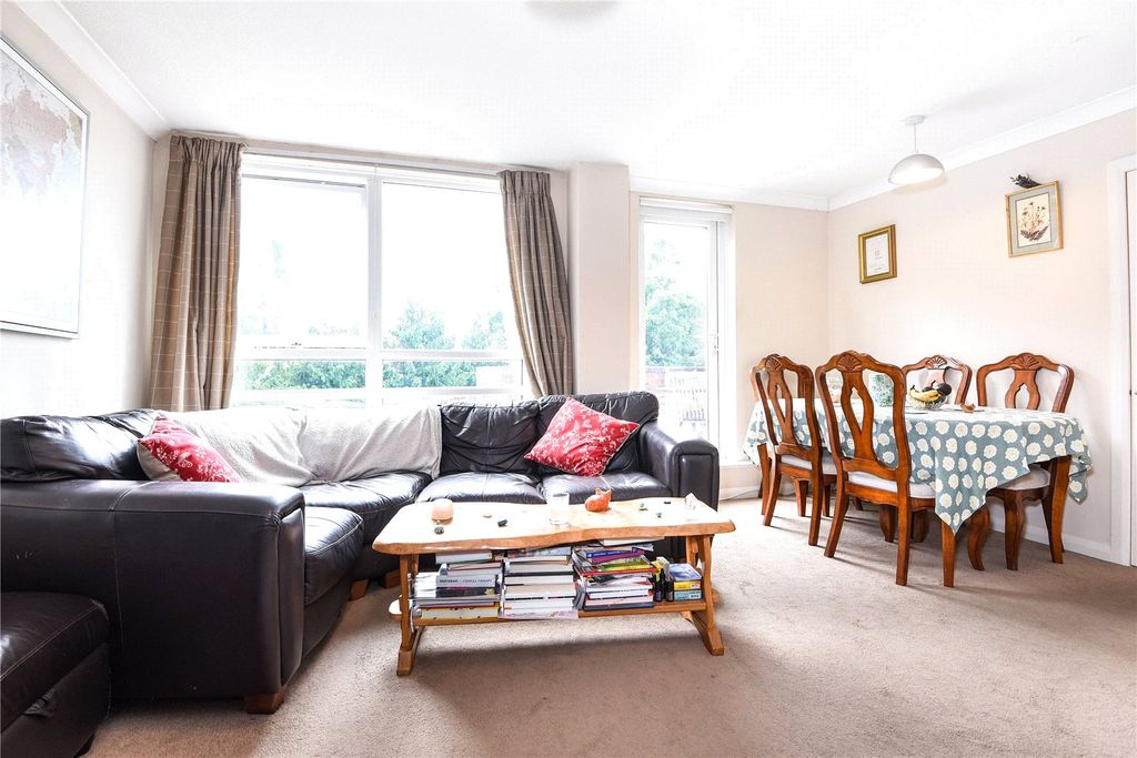 Property photo 3 of 7 Living/Dining Room