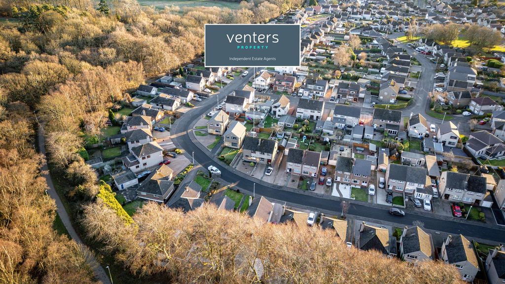 Property photo 2 of 25 Untitled (23 Of 1).Jpg