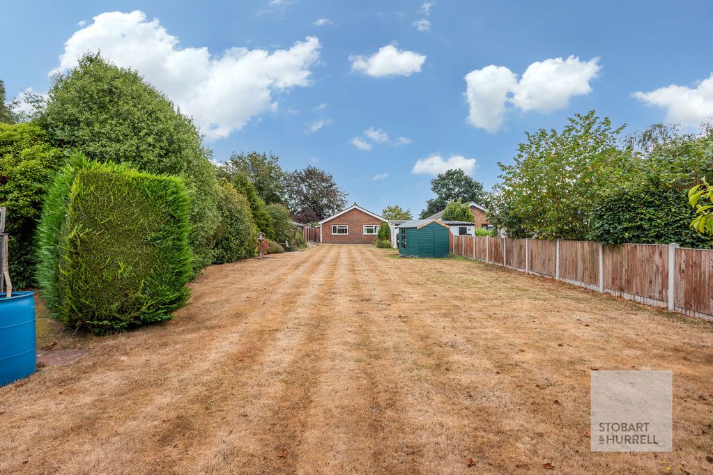Property photo 2 of 15 Distant Rear