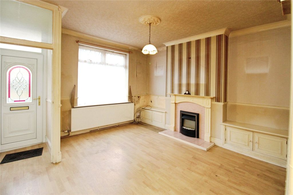 Property photo 2 of 9 Picture No. 08