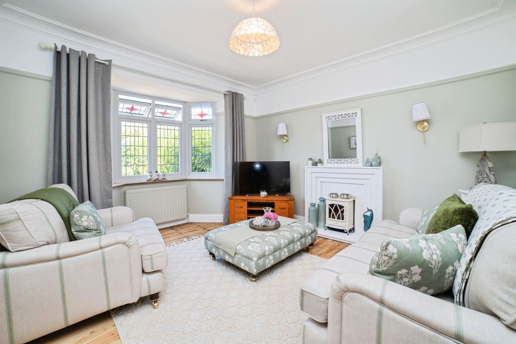 Property photo 2 of 30