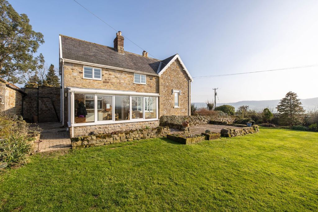 Property photo 1 of 21 Photo 22