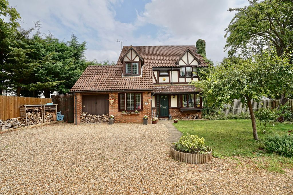 Property photo 1 of 21