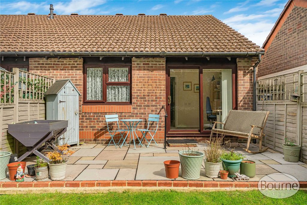 Property photo 1 of 18 Picture No. 09