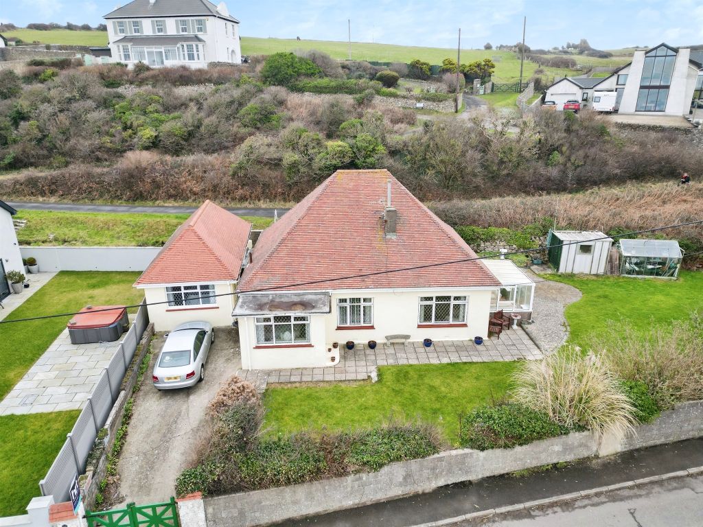 Property photo 2 of 29