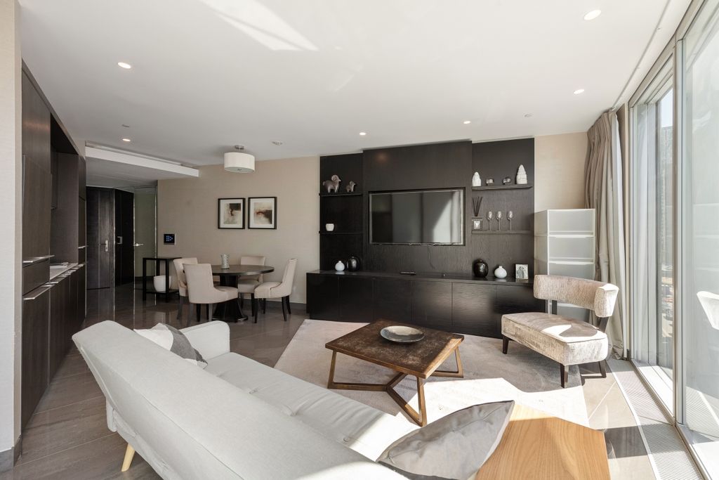 Property photo 2 of 11 094A8199