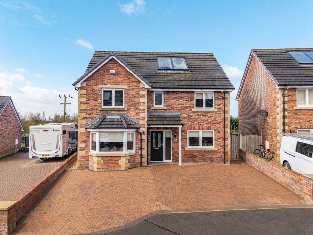 Property photo 1 of 29