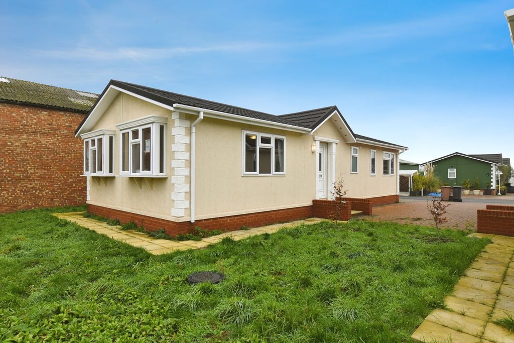 Property photo 1 of 14 Pbox-Img.Jpg