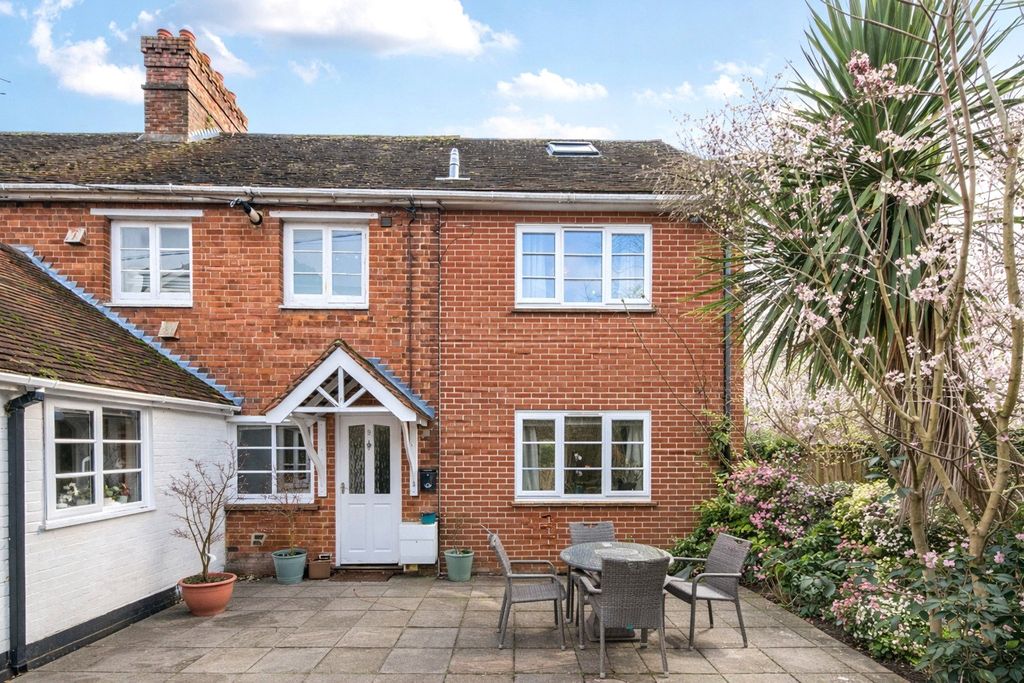 Property photo 1 of 25 Picture No. 32