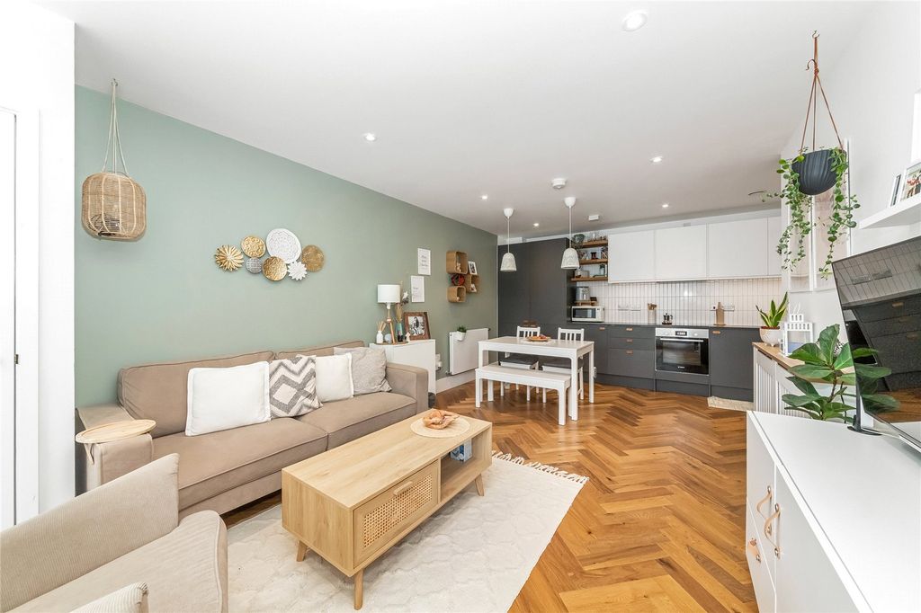 Property photo 1 of 15 Picture No. 09