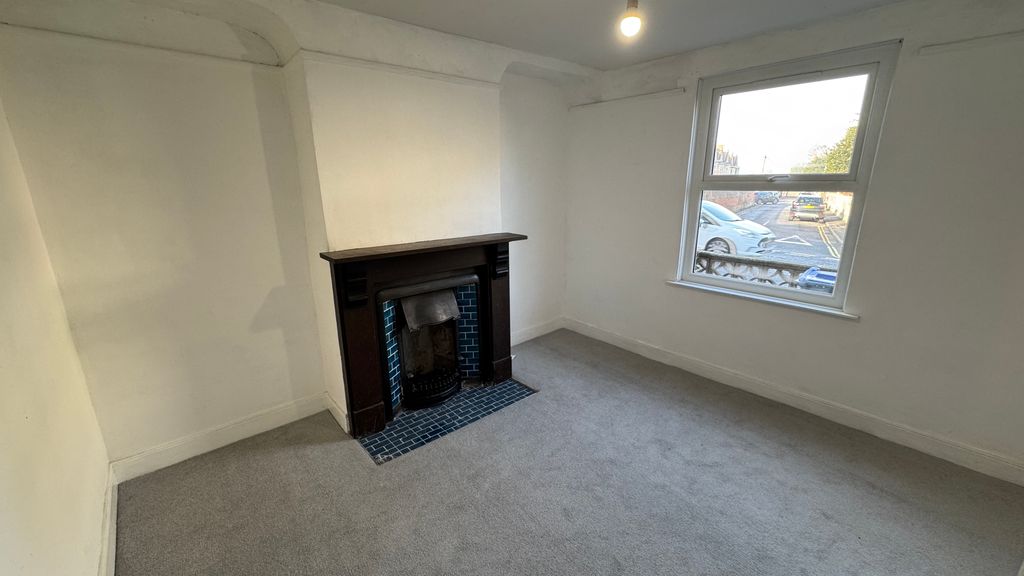 Property photo 2 of 9 Living Room