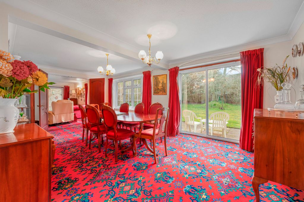 Property photo 3 of 10