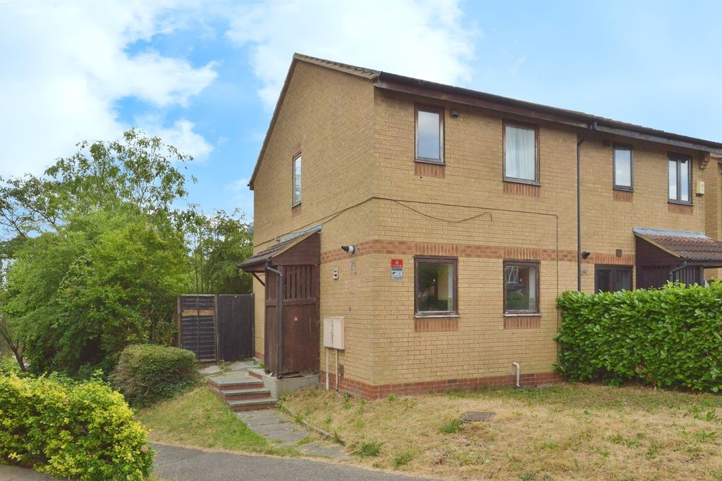 Property photo 1 of 16