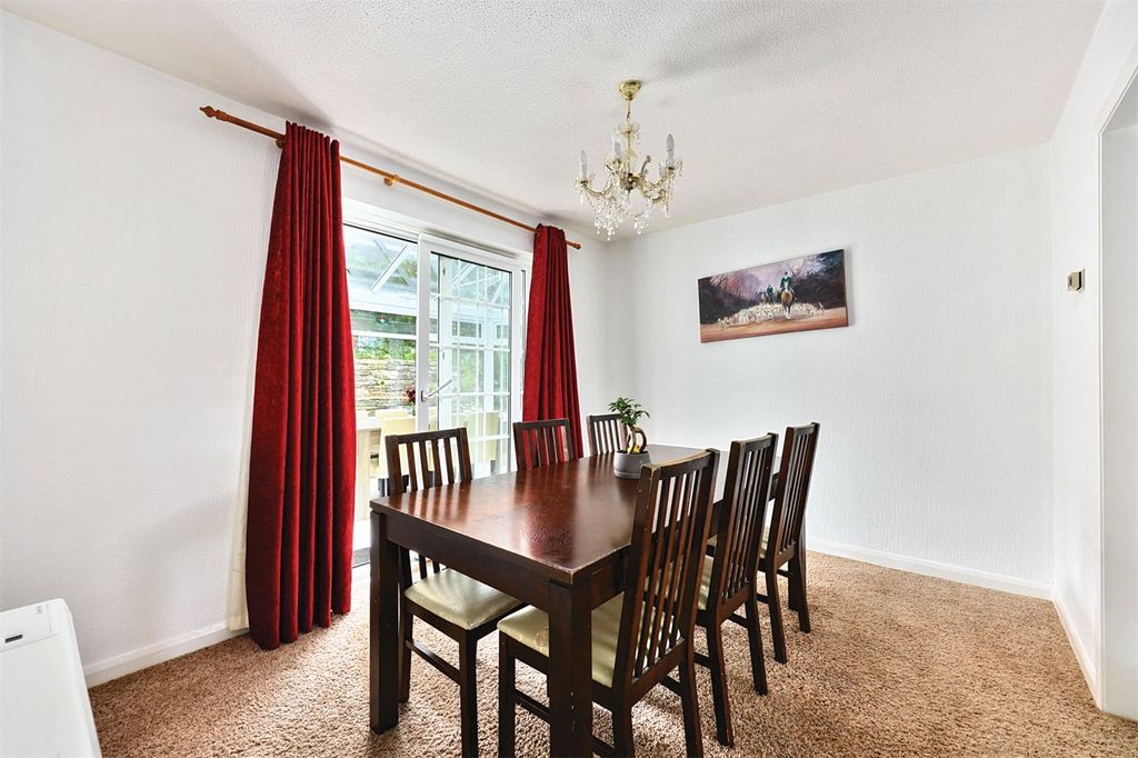 Property photo 3 of 16 Picture No. 04