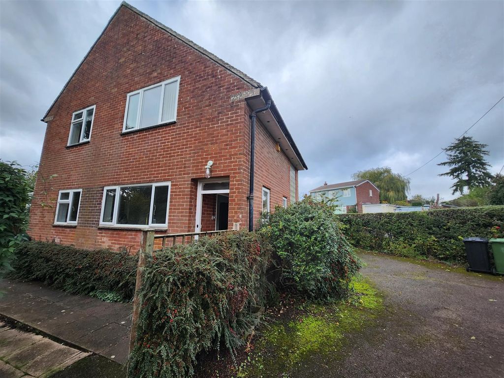 Property photo 3 of 27