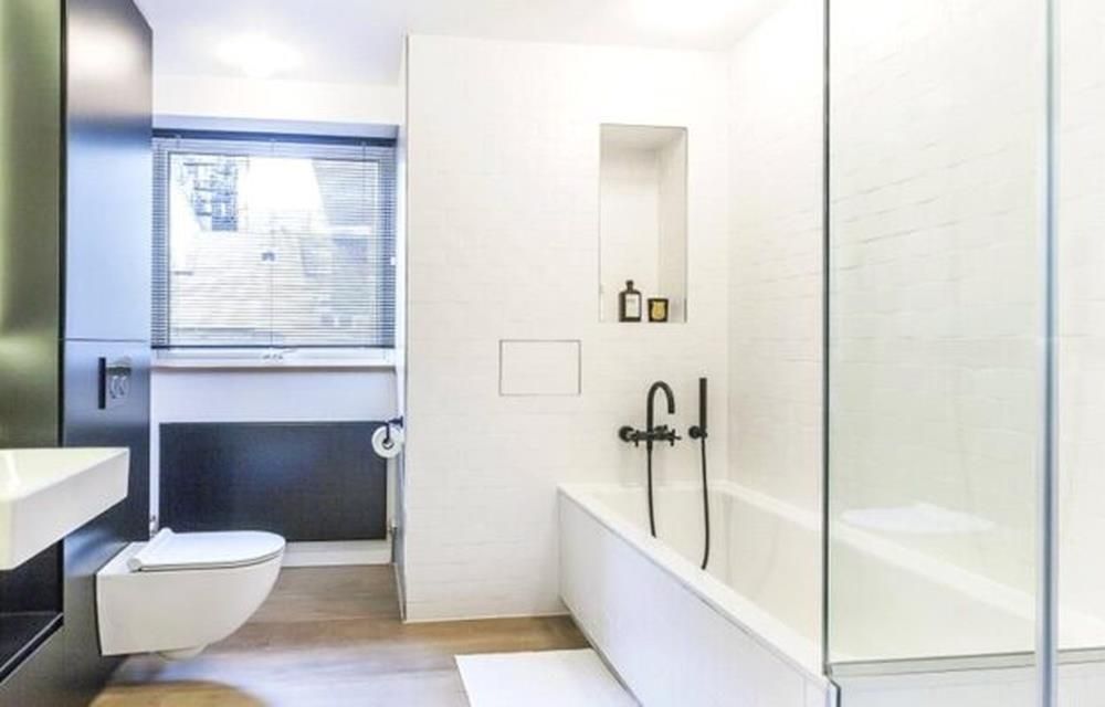 Property photo 2 of 7 Bathroom.Png