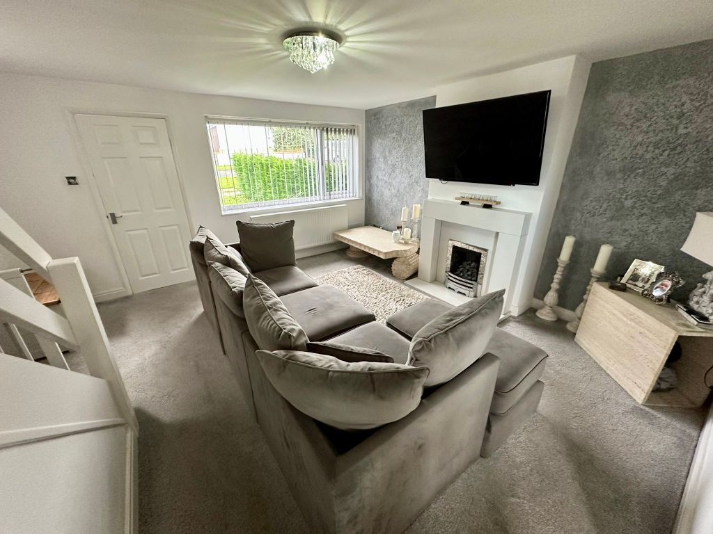 Property photo 3 of 14 Bedroom 3