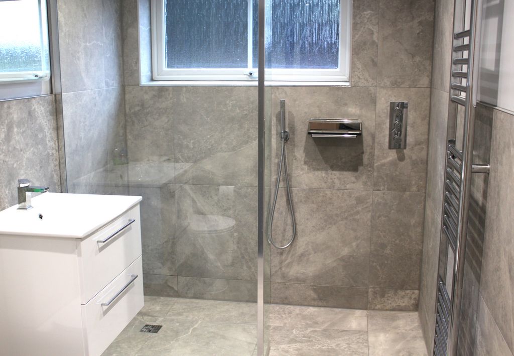 Property photo 3 of 24