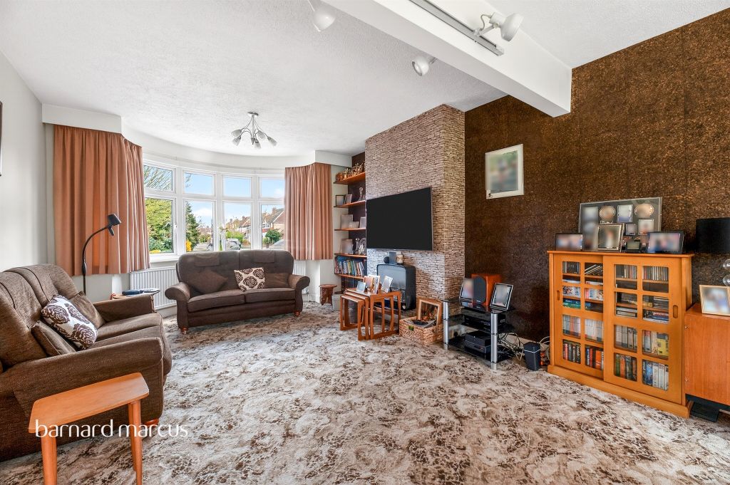 Additional image 4 of 4 bed semi-detached house for saleMortimer Crescent, Worcester Park KT4