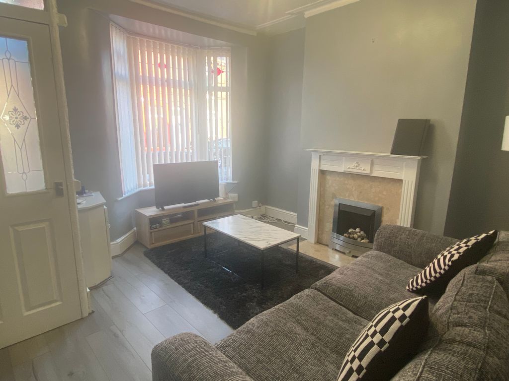 Property photo 2 of 7 Image