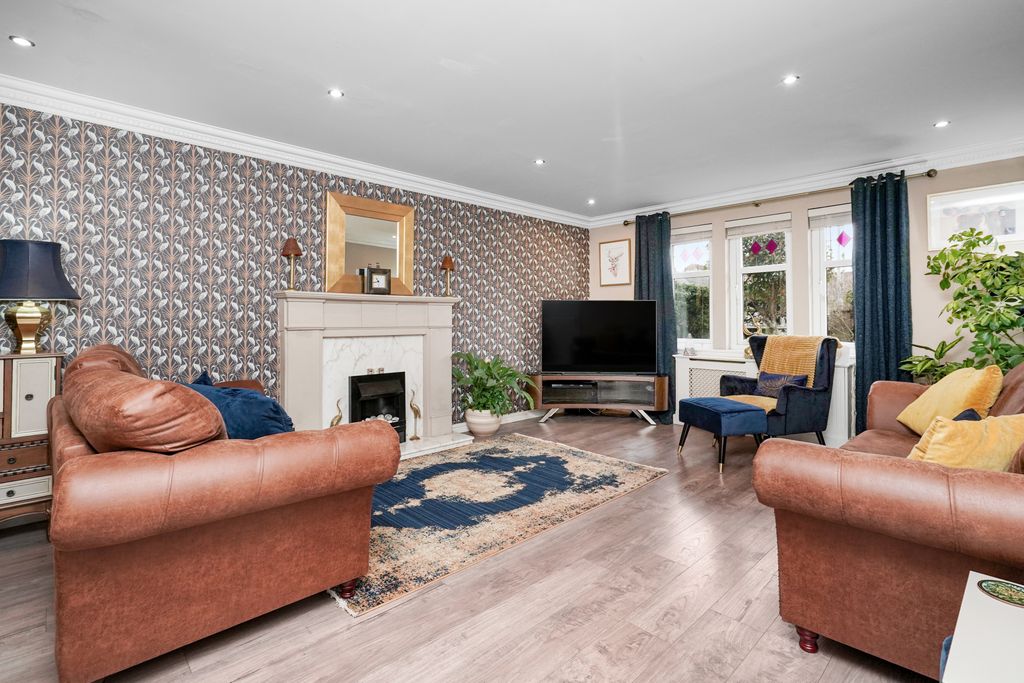 Property photo 2 of 36 Property Image 2