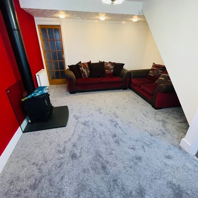 Property photo 1 of 9 Three Bed Room House For Rent