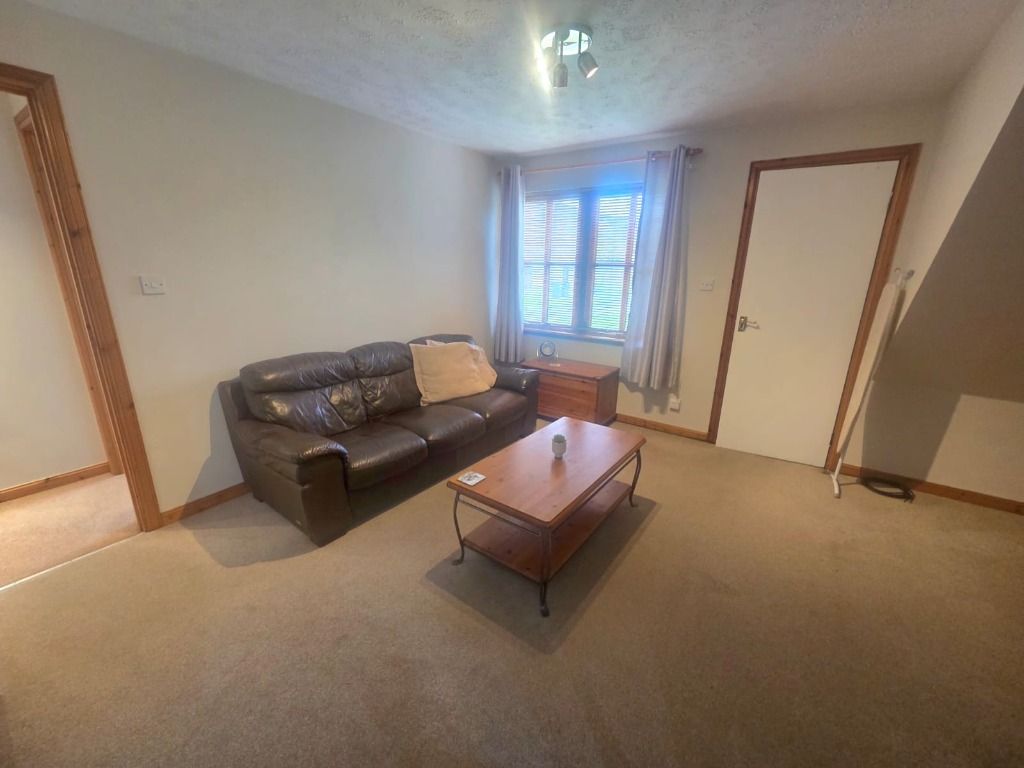 Property photo 2 of 10 Photo 2