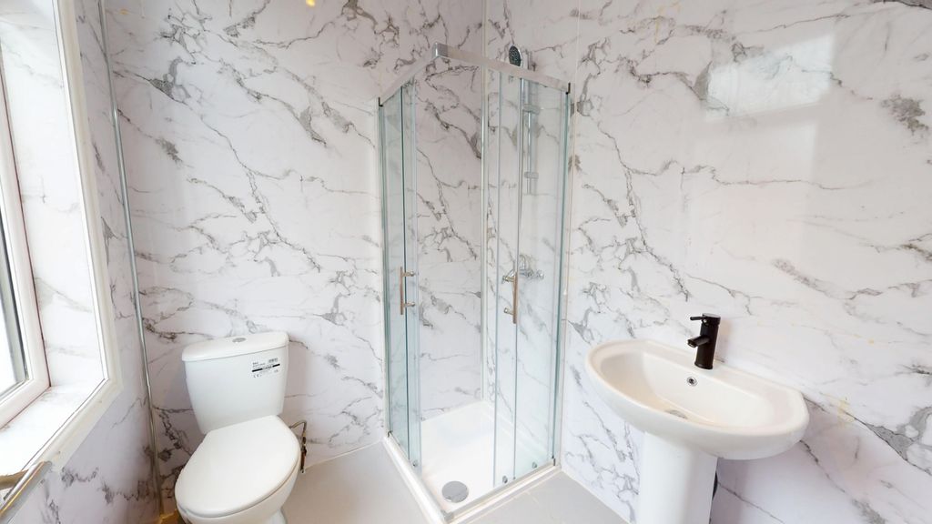 Property photo 3 of 3 7-Quadrant-Road-12152025_141200