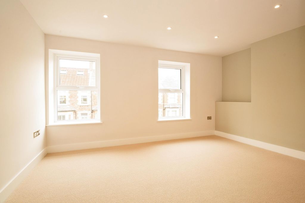 Property photo 3 of 10 790F522B-Ade8-Ec11-B