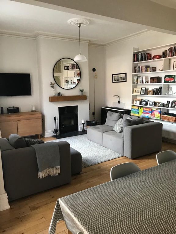 Property photo 3 of 12 Sitting Room.Jpg