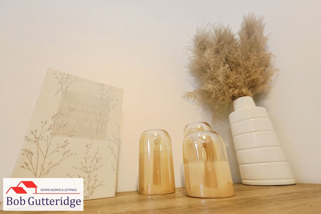 Property photo 3 of 36 Pbox-Img.Jpg