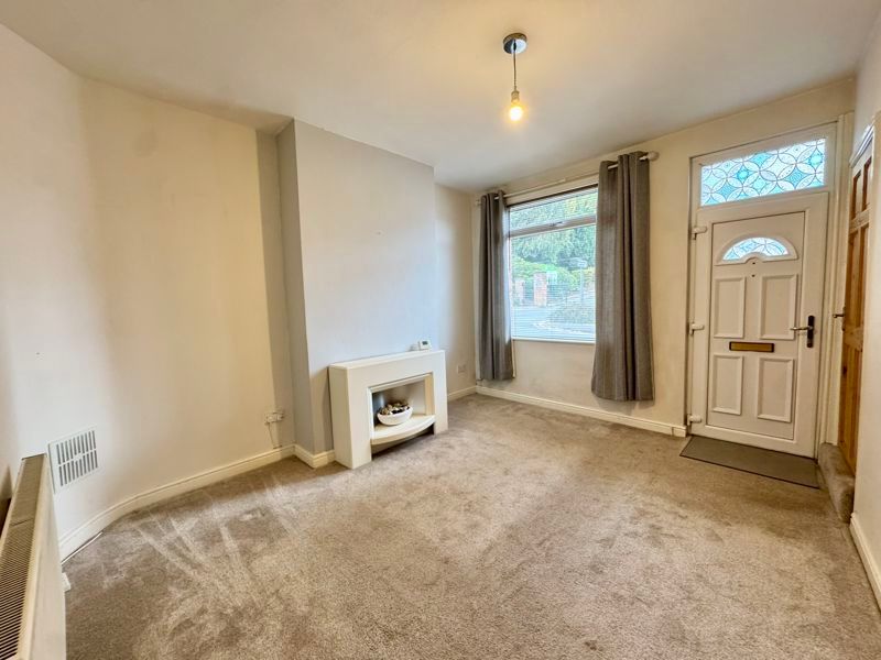 Property photo 3 of 13 Photo 2