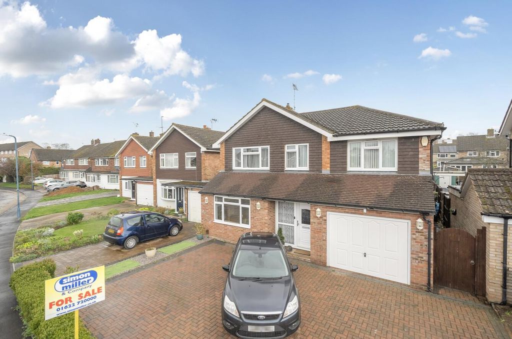 Property photo 1 of 19 1424848-1-69Aff6364Be29.Jpg