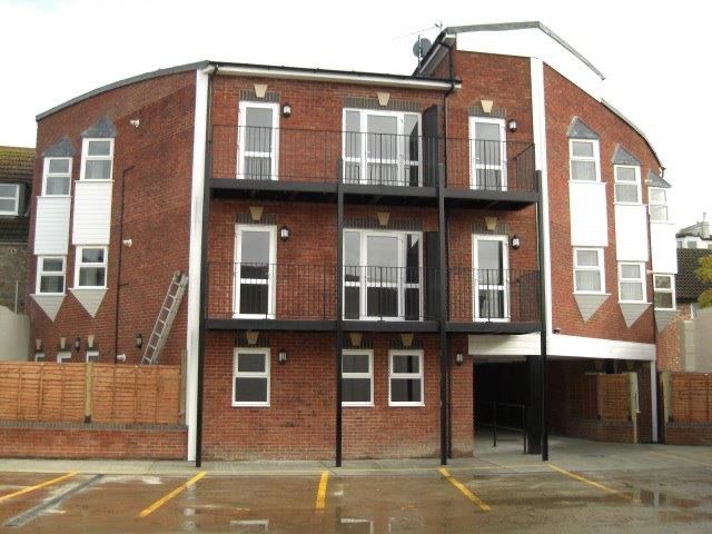 Property photo 2 of 3