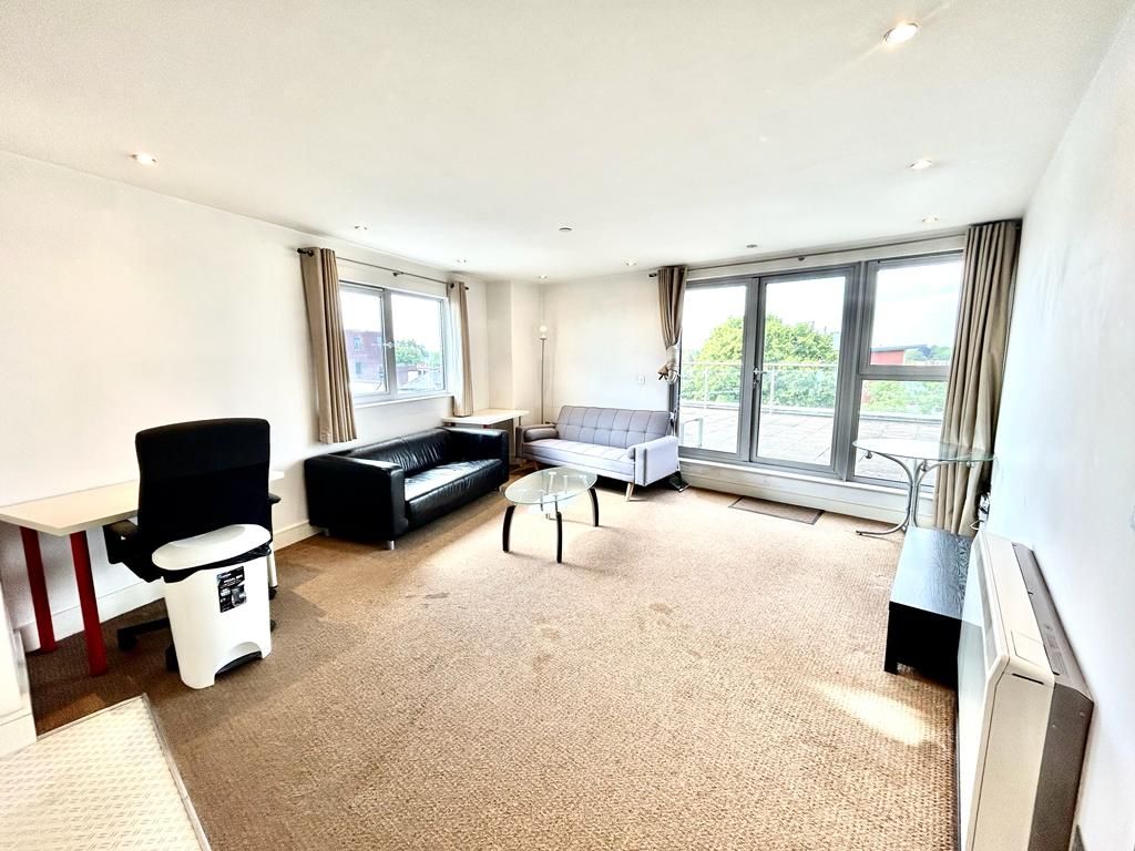 Property photo 2 of 6