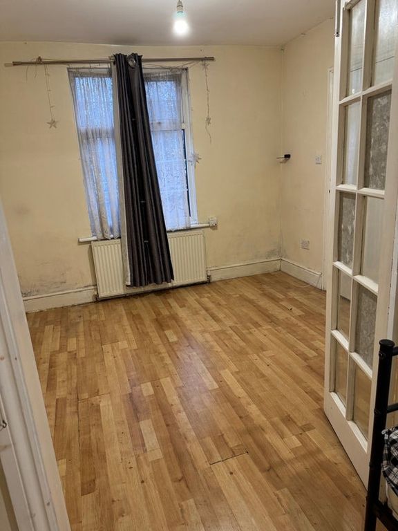 Property photo 2 of 4