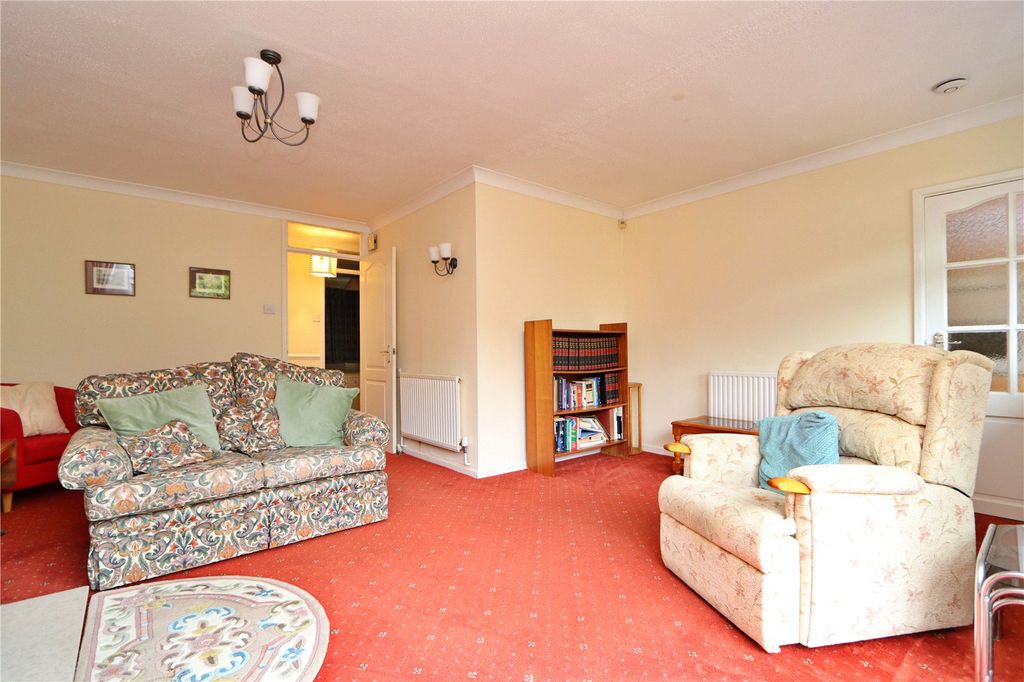 Property photo 3 of 12 Picture No. 13