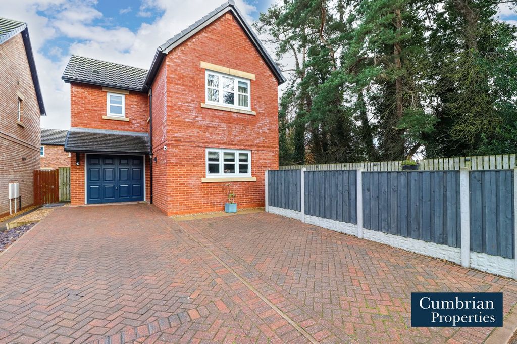 Property photo 1 of 24 Front Of The Property