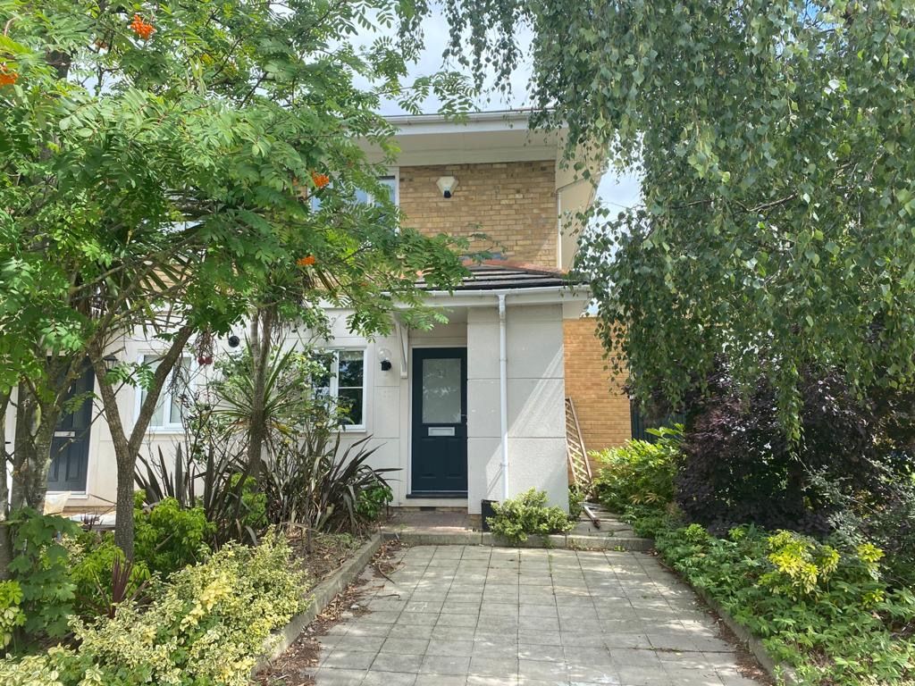 Property photo 1 of 1 Front