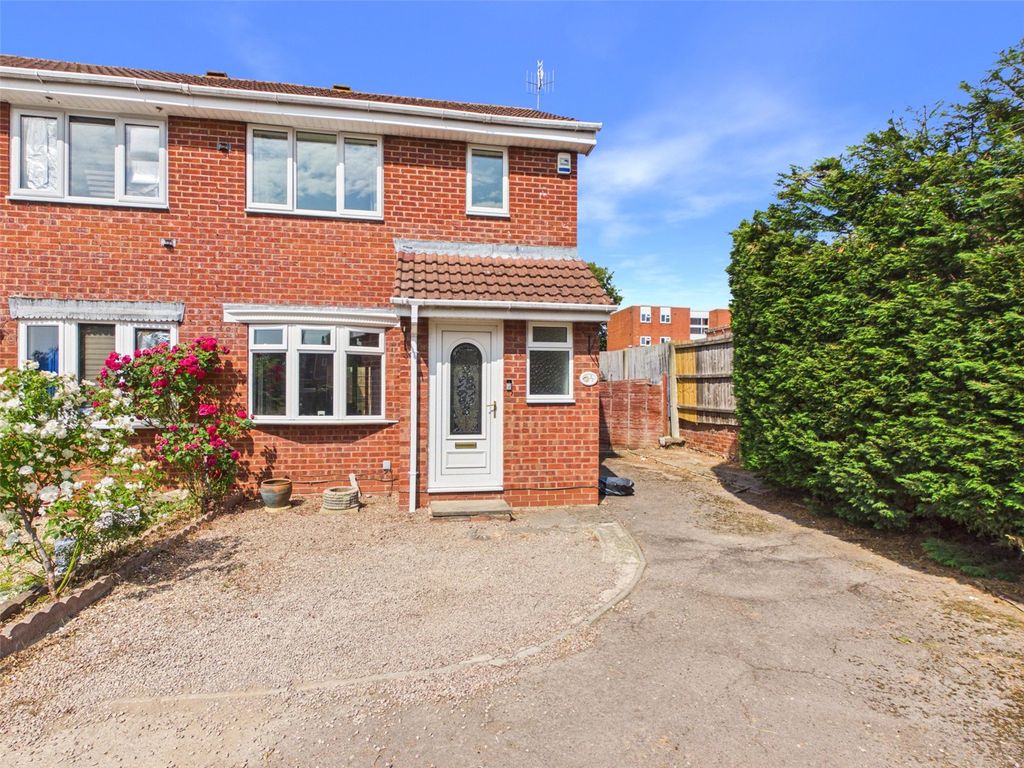 Property photo 1 of 17 Picture No. 01