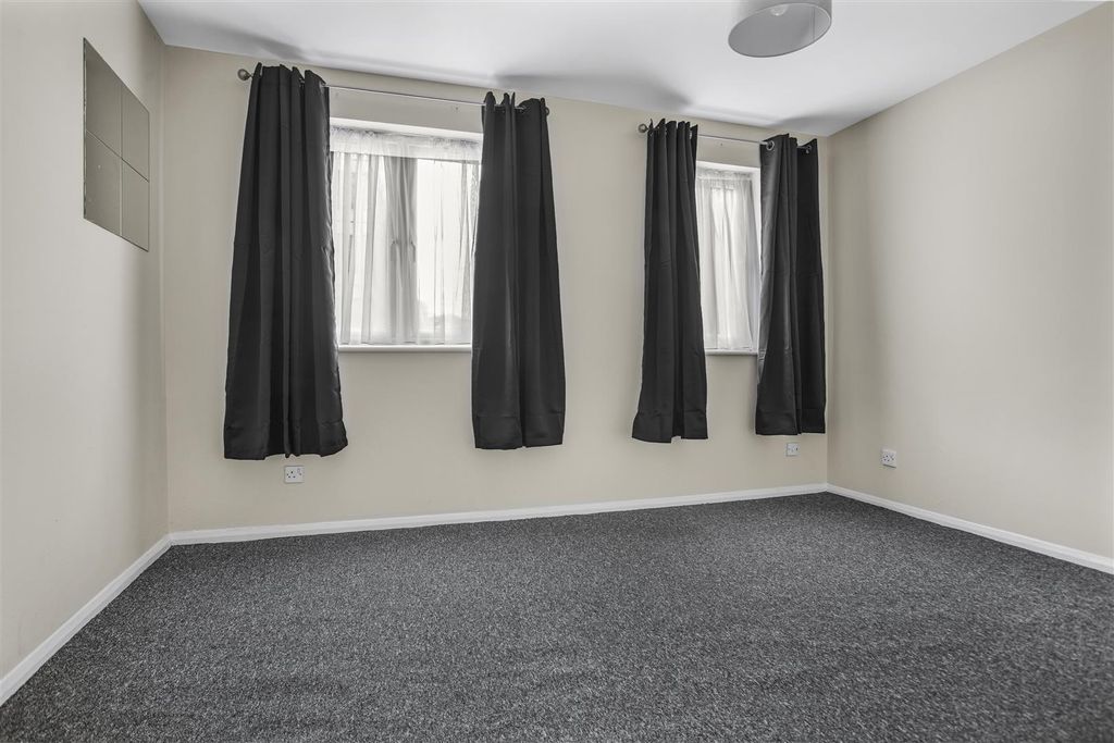 Property photo 3 of 10 8Y3A4666.Jpg
