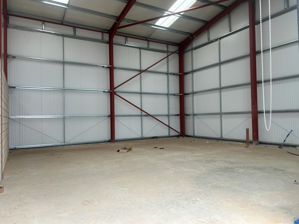 Property photo 3 of 8 Img_1305.Jpg