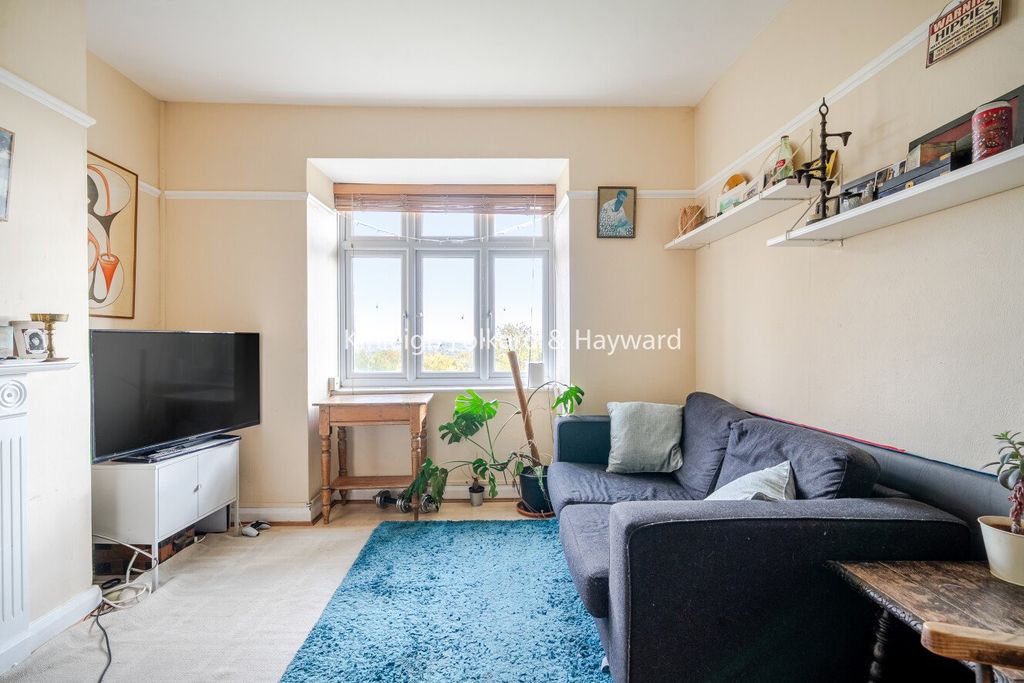 Property photo 1 of 12 Picture No. 09