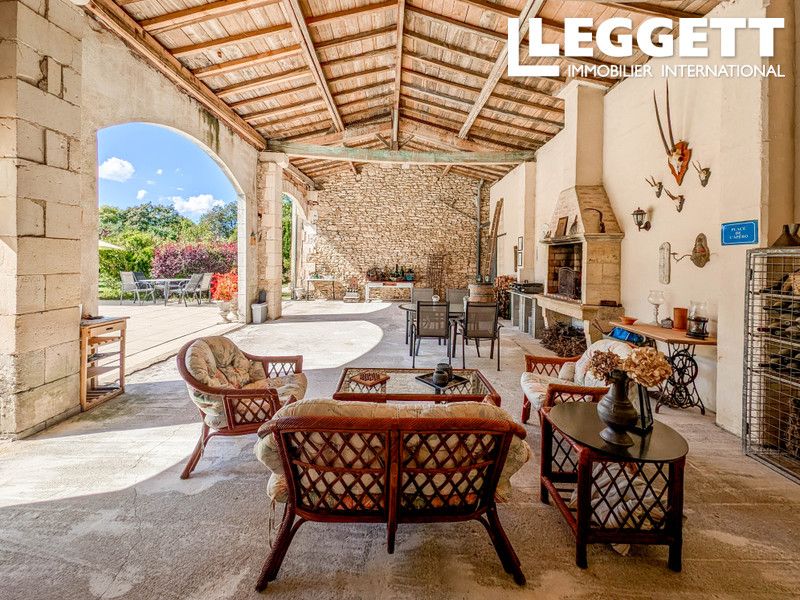 Property photo 2 of 10