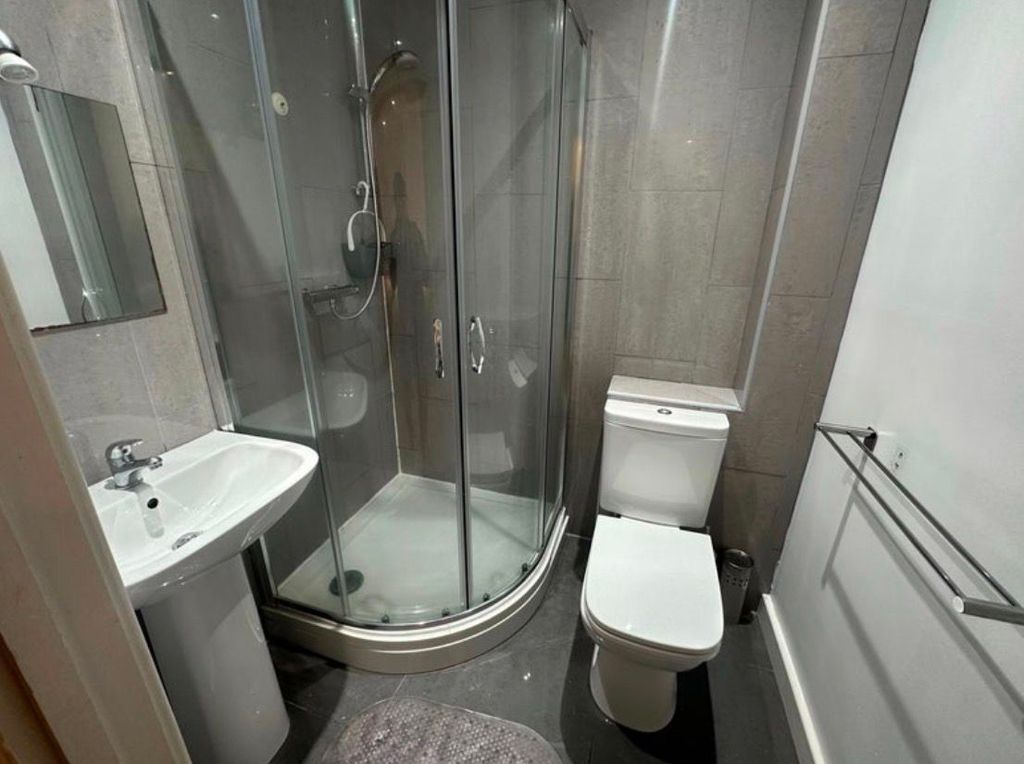 Property photo 2 of 2