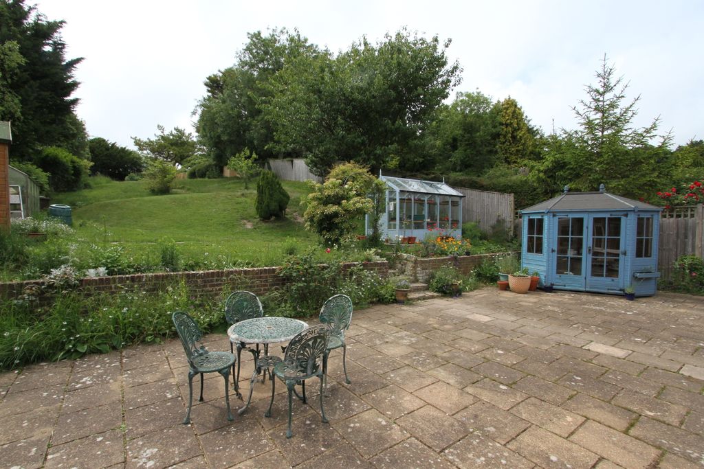 Property photo 3 of 14