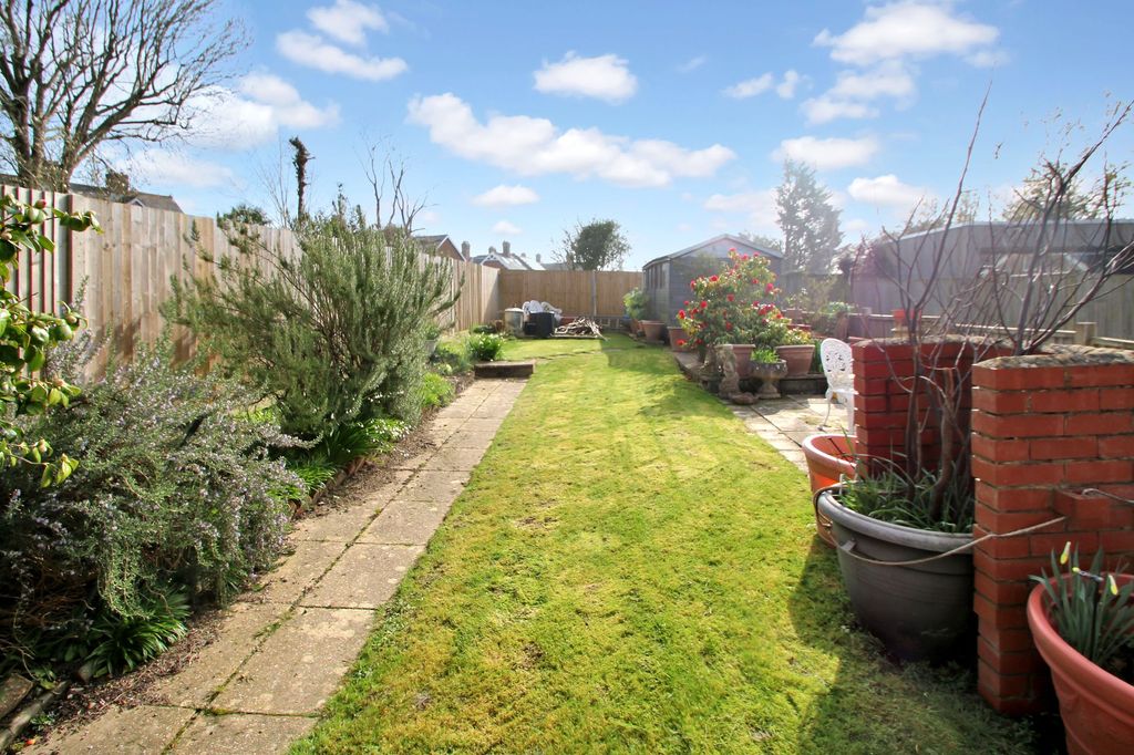 Property photo 2 of 15